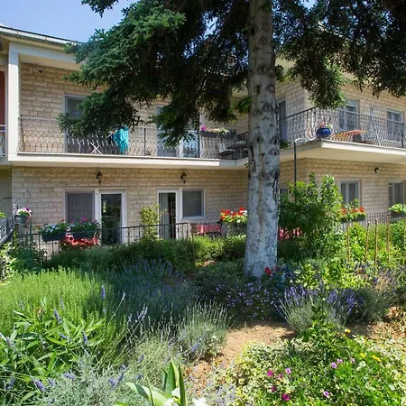 Ursic Apartamento *